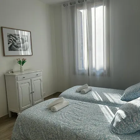 Apartman Sur La Frontiere De Monaco