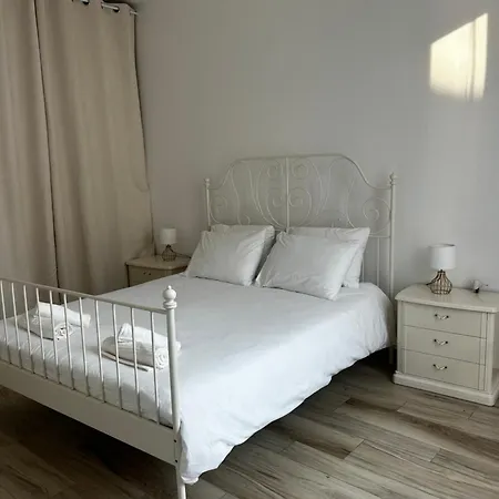 Apartman Sur La Frontiere De Monaco