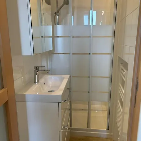 Sur La Frontiere De Monaco Apartman